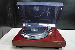 DENON　ターンテーブル　DP-7000