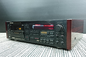 Pioneer　カセットデッキ　CT-A9D